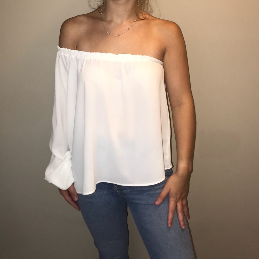 Beautiful one shoulder summer top